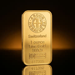 Argor-Heraeus KineBar 1 oz gold bar on its own, front, turned slightly to show its thin edge