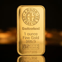 Argor-Heraeus KineBar 1 oz gold bar on its own, front, straight on