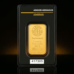 Argor-Heraeus KineBar 1 oz gold bar in its black assay card, front, straight on